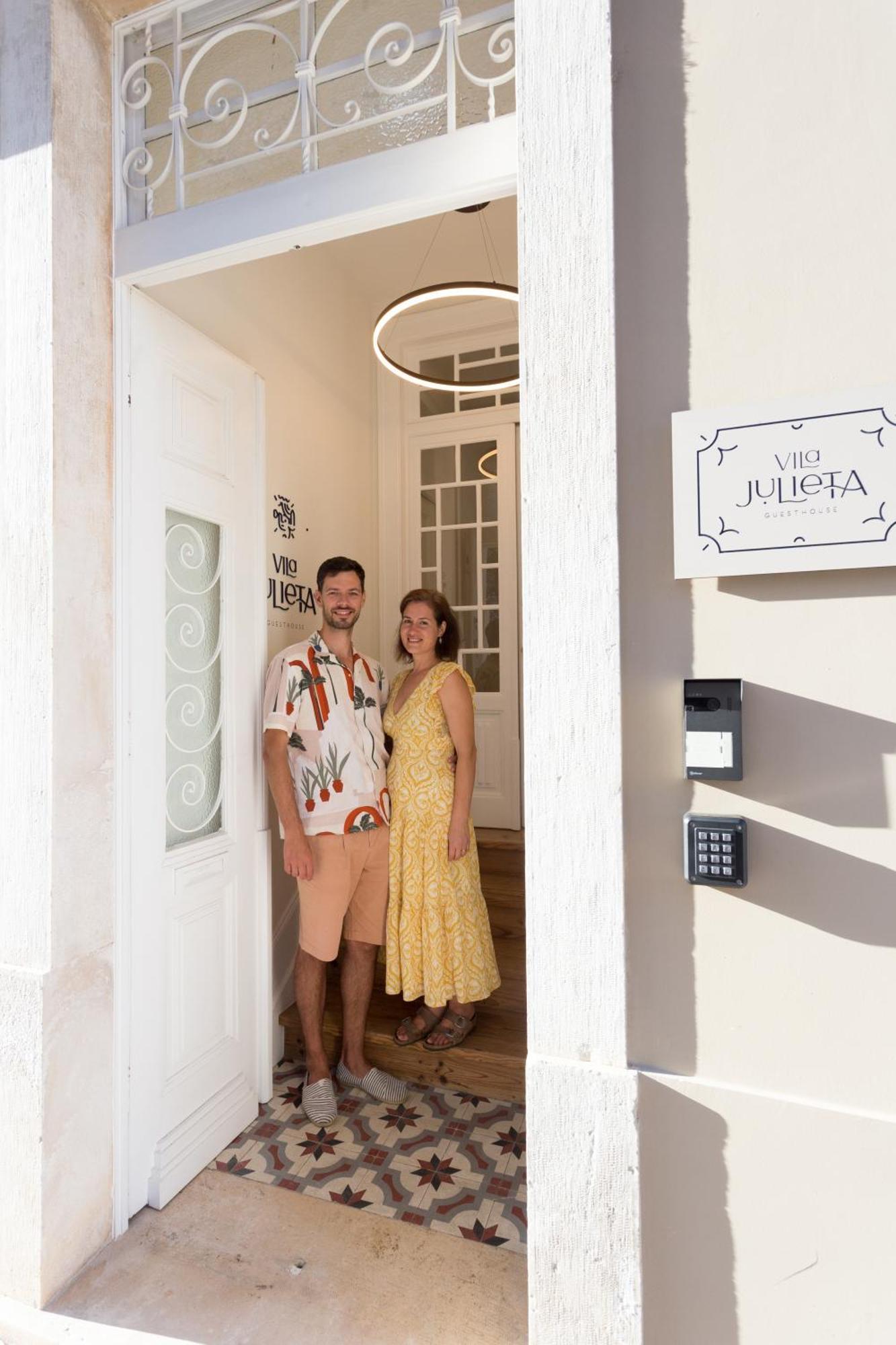 Vila Julieta Guesthouse コインブラ エクステリア 写真
